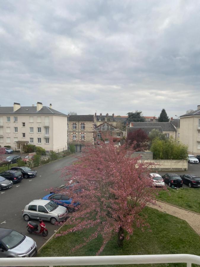 Bel F3 Quartier Pignoux 1 Km Centre Ville Bourges Dış mekan fotoğraf